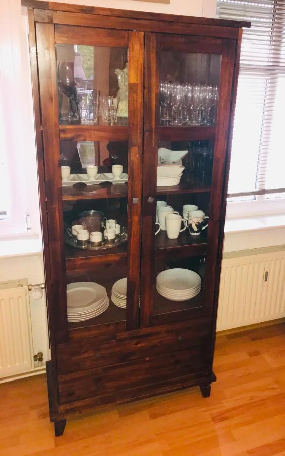 "Casa20200" 2 X Apartments Je 150Qm Fuer Business, Familien, Gruppen, Handwerker 15Min Von Berlin, Erdbeerhof, Outlet B5, 5Min Vom See Falkensee !! 2 Apartment Each 150Qm For Business , Families 15Min From Berlin!! Ngoại thất bức ảnh